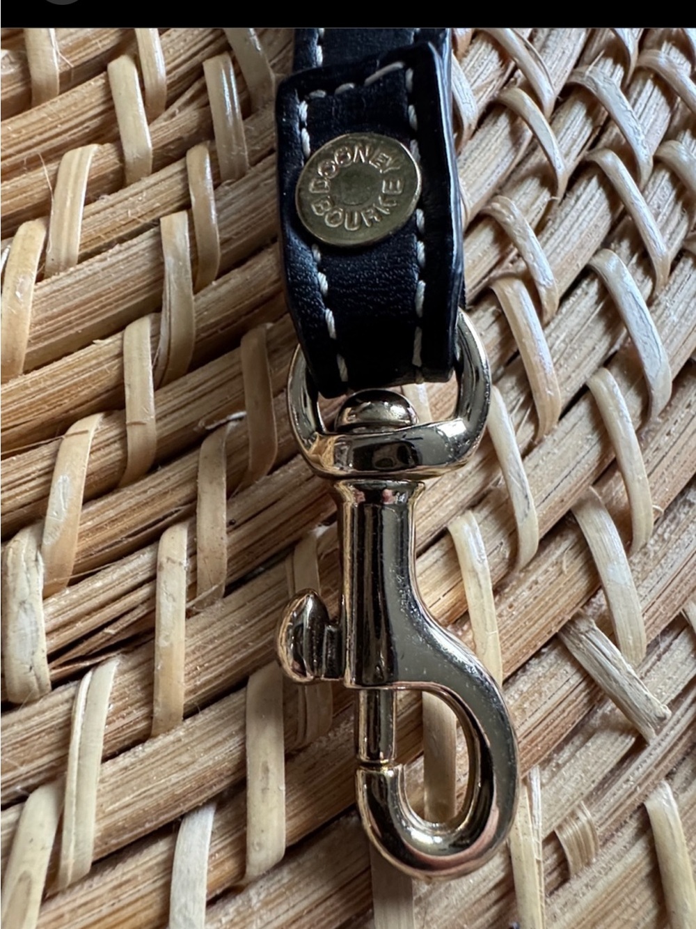 Dooney & Bourke wristlet replacement strap - Picture 3 of 5